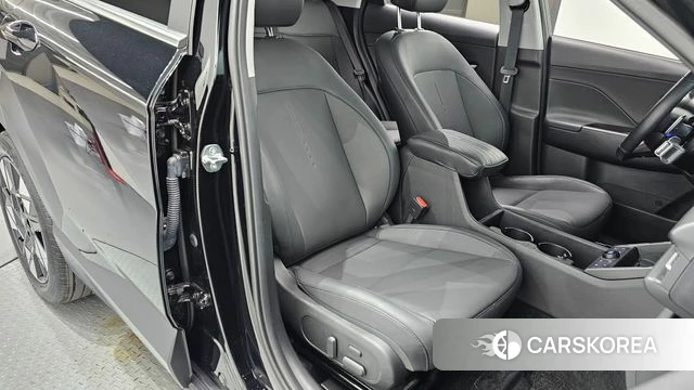 Hyundai Kona Hybrid (SX2) 2025 Черный из Кореи, фото 2
