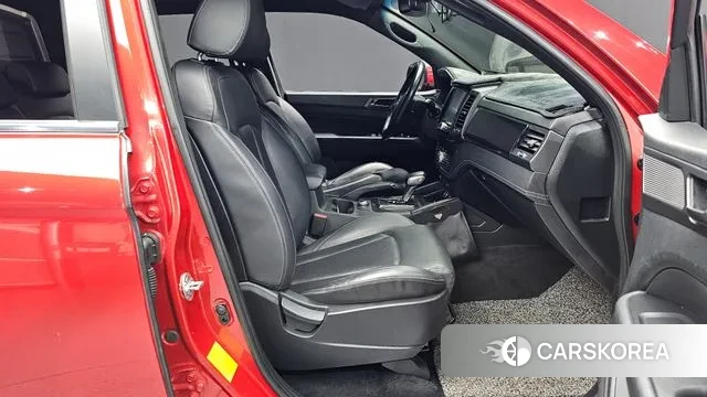 Ssangyong The New Rexton Sports Cannes 2021 Красный из Кореи, фото 2