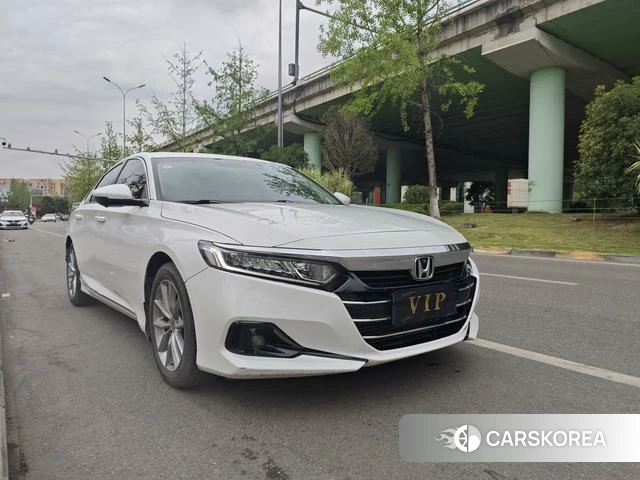 Honda Accord 2023 Белый из Китая, фото 2