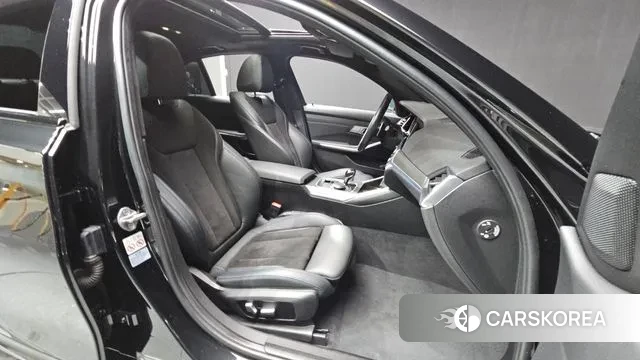 BMW 3 Series (G20) 2021 Черный из Кореи, фото 2