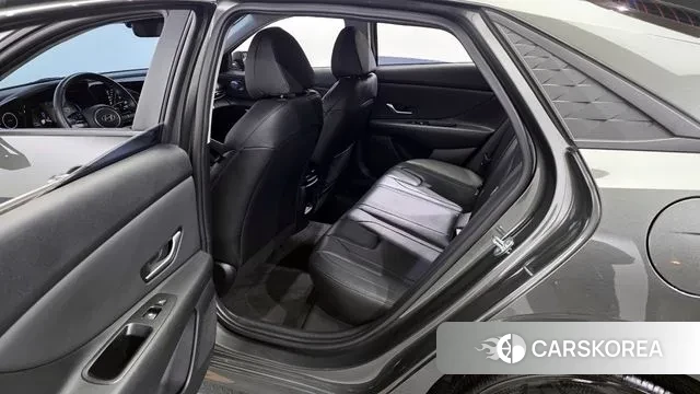 Hyundai The New Avante (CN7) 2023 Серый из Кореи, фото 2