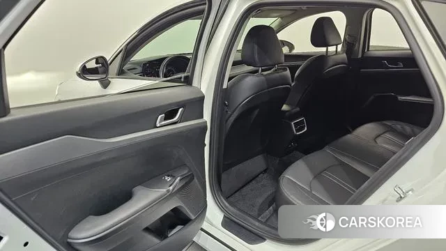 Kia K5 3rd generation 2022 Белый из Кореи, фото 2