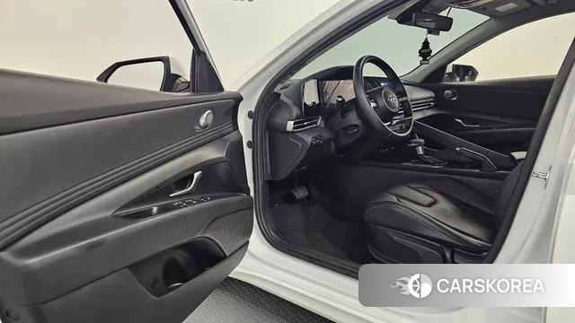 Hyundai Avante (CN7) 2021 Белый из Кореи, фото 2