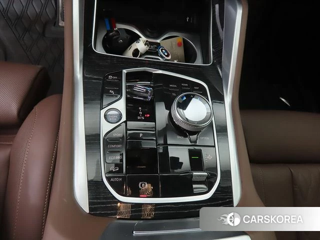 BMW X6 (G06) 2024 Черный из Кореи, фото 2