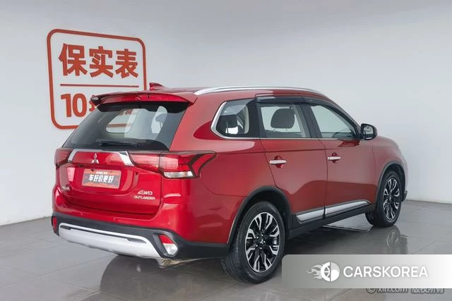 Mitsubishi  Outlander 2021 Красный из Китая, фото 2