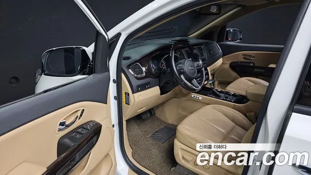 Kia The New Carnival 2019 Белый из Кореи, фото 2