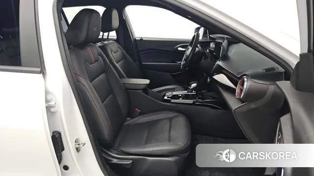 Chevrolet (GM Daewoo) Trax Crossover 2023 Белый из Кореи, фото 2