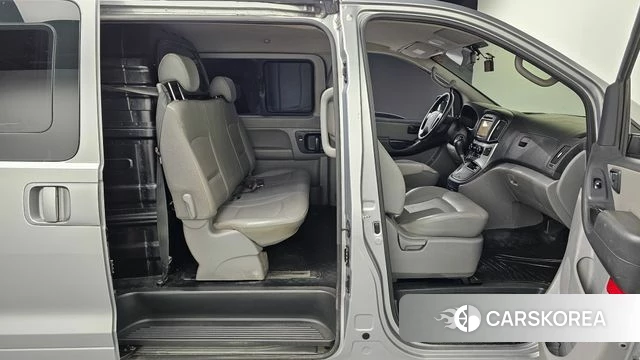 Hyundai Grand Starex 2018 Серебряный из Кореи, фото 2