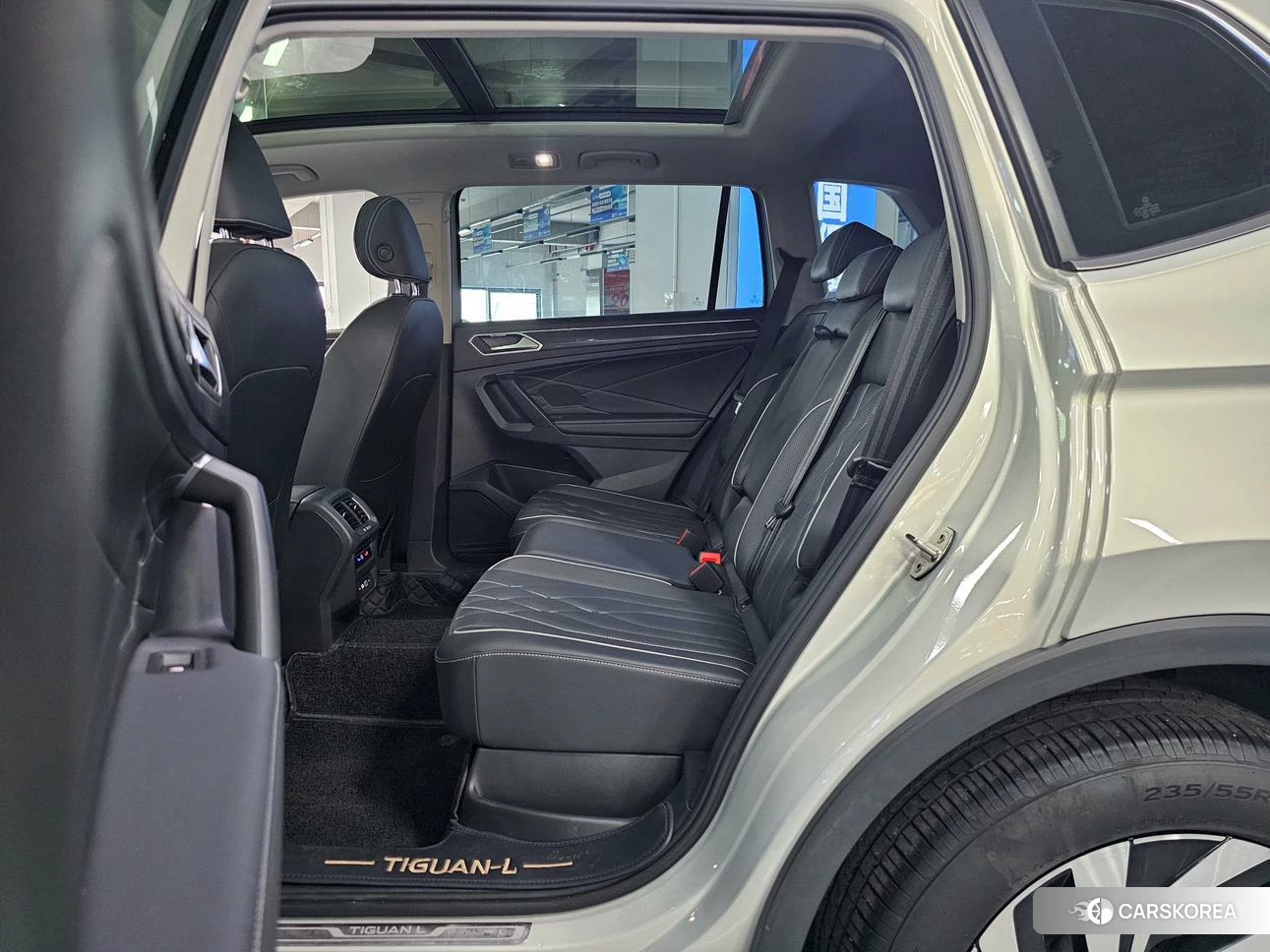 Volkswagen Tiguan L 2022 Шампань из Китая, фото 2
