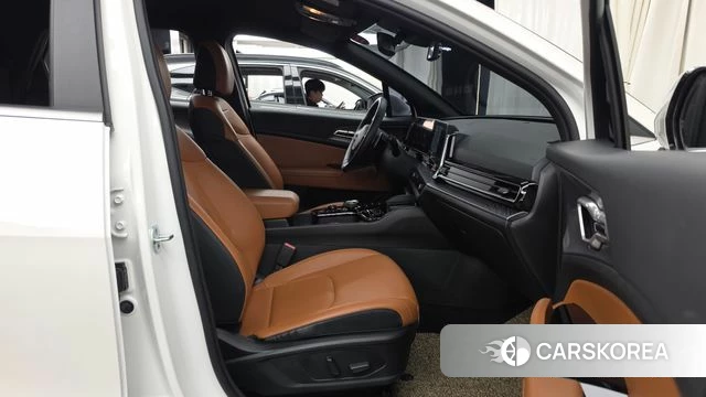 Kia Sportage 5th Generation 2021 Белый из Кореи, фото 2