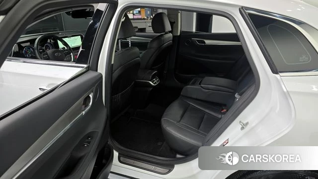 Hyundai The New Grandeur IG Hybrid 2021 Белый из Кореи, фото 2