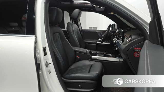 Mercedes-Benz GLB-Class X247 2021 Белый из Кореи, фото 2