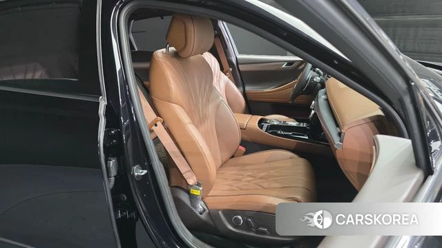 Genesis G80 (RG3) 2022 Черный из Кореи, фото 2