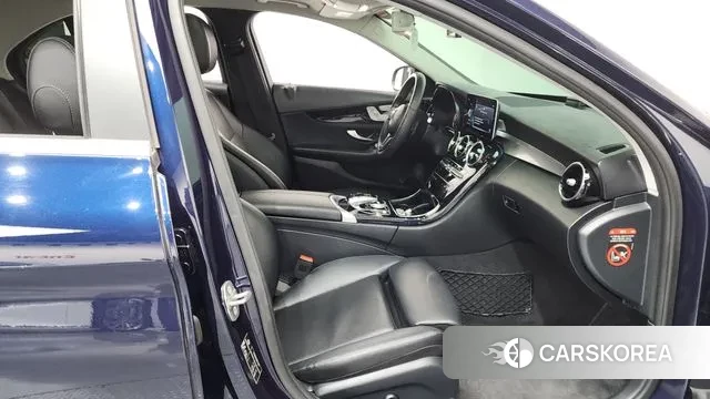 Mercedes-Benz C-Class W205 2020 Синий из Кореи, фото 2