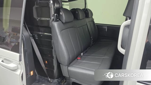 Hyundai Staria 2024 Белый из Кореи, фото 2