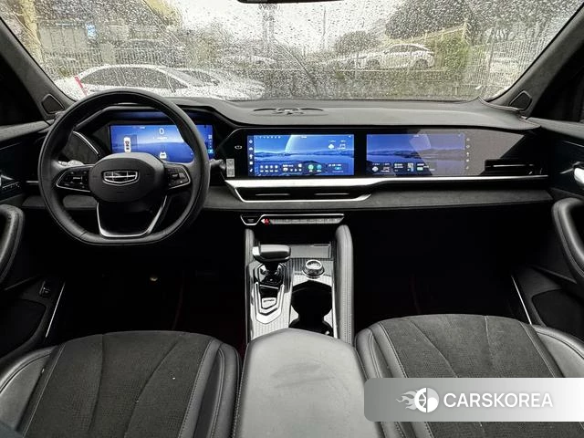 Geely Automobile Xingyue L 2022 Серебристо-серый из Китая, фото 2