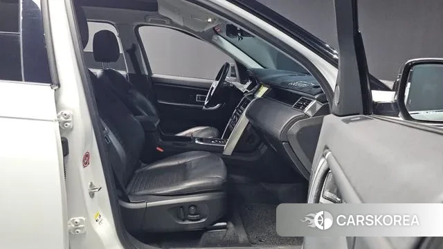 Land Rover Discovery Sports 2018 Белый из Кореи, фото 2