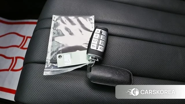 Genesis GV80 2023 Белый из Кореи, фото 2