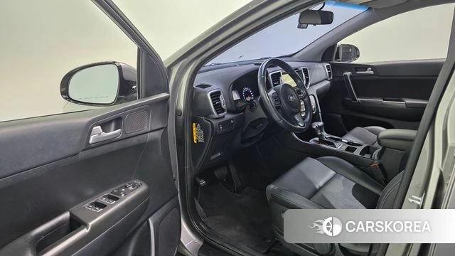 Kia Sportage 4th Generation 2018 Серый из Кореи, фото 2