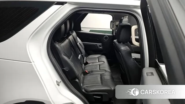 Land Rover Discovery 5 2018 Белый из Кореи, фото 2