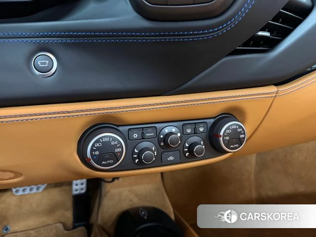 Ferrari 488 Spider 2019 Синий из Кореи, фото 2