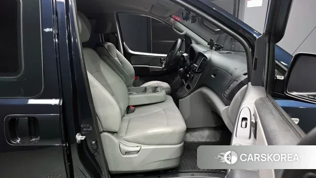 Hyundai The New Grand Starex 2019 Синий из Кореи, фото 2