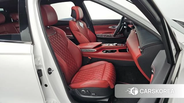 Genesis GV70 2021 Белый из Кореи, фото 2