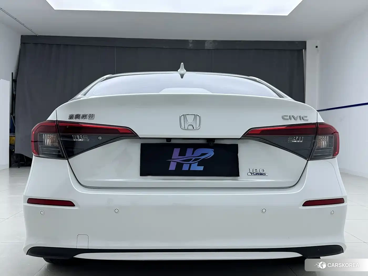 Honda Civic 2023 Белый из Китая, фото 2