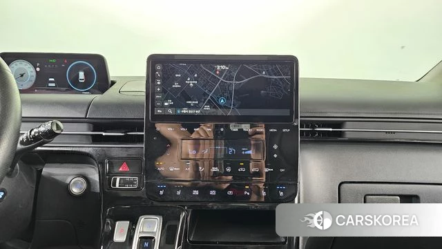 Hyundai Staria 2022 Белый из Кореи, фото 2