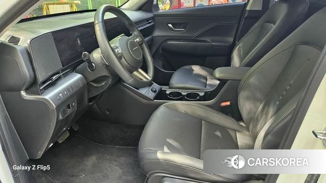 Hyundai Kona (SX2) 2025 Белый из Кореи, фото 2