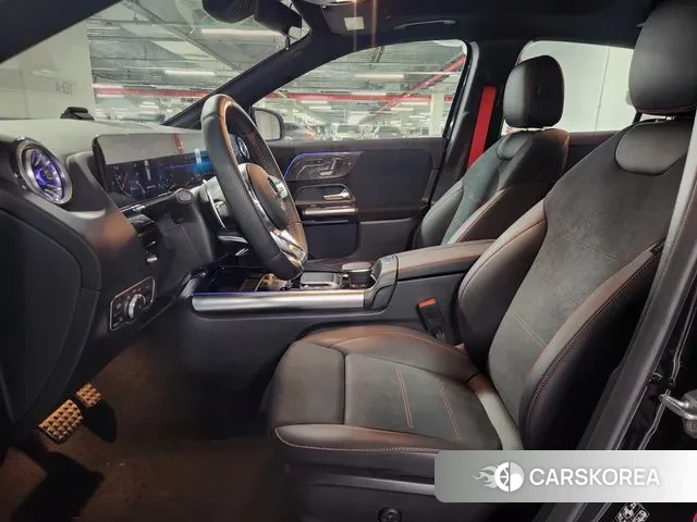 Mercedes-Benz GLA - Class H247 2023 Черный из Кореи, фото 2