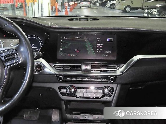 Kia Niro Plus 2022 Белый из Кореи, фото 2