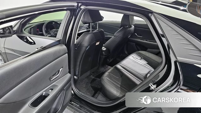 Hyundai Avante (CN7) 2021 Черный из Кореи, фото 2