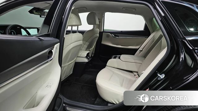 Hyundai The New Grandeur IG Hybrid 2022 Черный из Кореи, фото 2