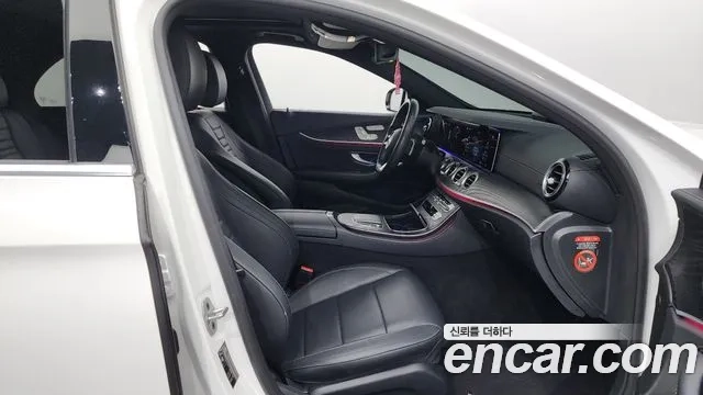 Mercedes-Benz E-Class W213 2020 Белый из Кореи, фото 2