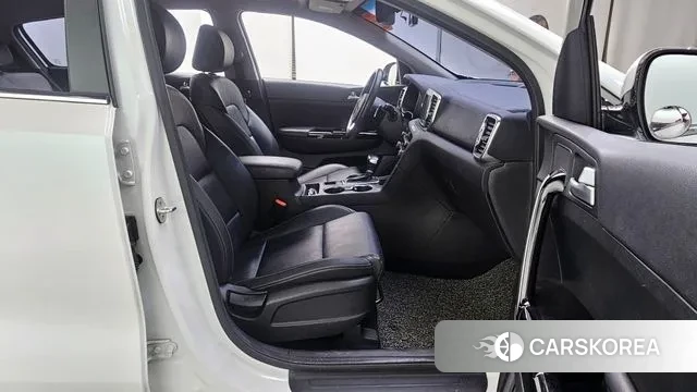 Kia Sportage 4th Generation 2018 Белый из Кореи, фото 2