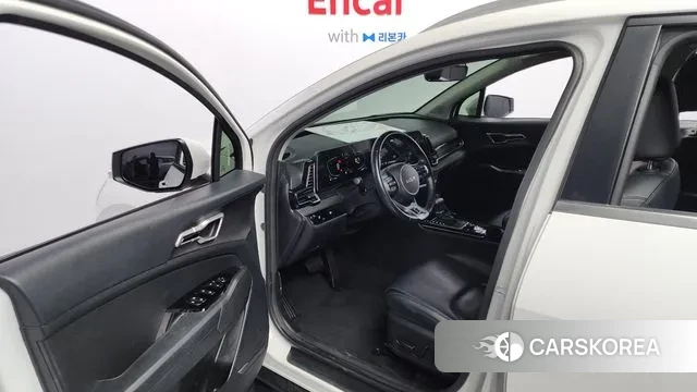 Kia Sportage 5th Generation 2022 Белый из Кореи, фото 2