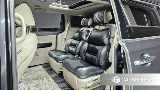 Kia The New Carnival 2018 Серый из Кореи, фото 2