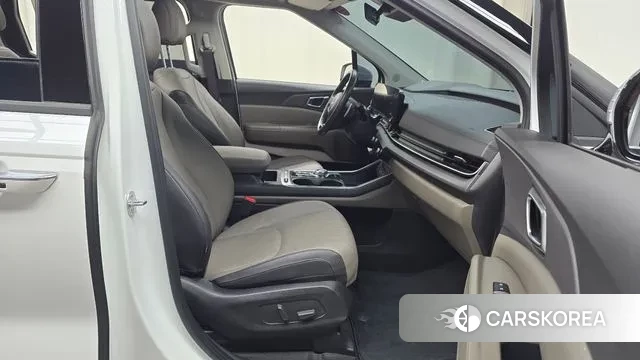 Kia The New Carnival 4th Generation 2023 Белый из Кореи, фото 2