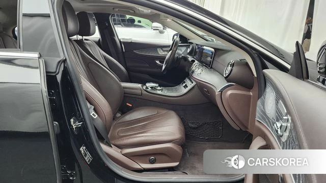 Mercedes-Benz CLS-Class C257 2019 Черный из Кореи, фото 2