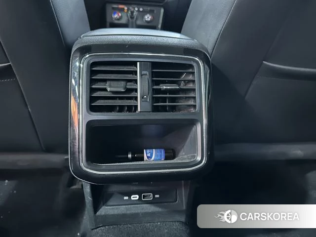 Volkswagen Passat 2021 Черный из Китая, фото 2