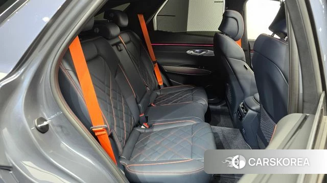 Genesis GV70 2025 Черный из Кореи, фото 2