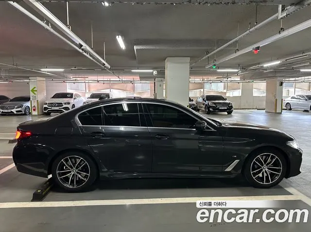 BMW 5 Series (G30) id 2669594 из Кореи 2