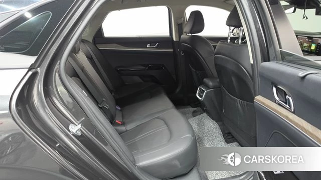 Kia K5 3rd generation 2023 Серый из Кореи, фото 2