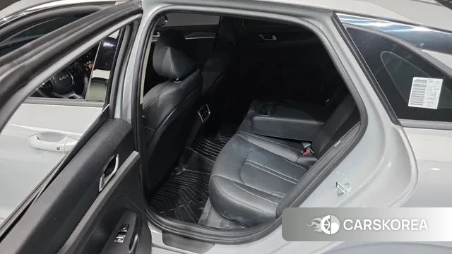 Kia The New K5 3rd generation 2025 Серебристо-серый из Кореи, фото 2