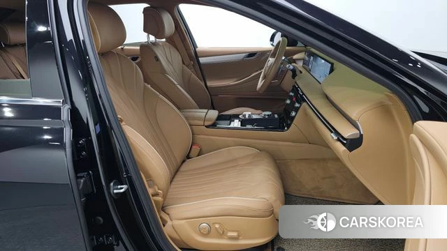 Genesis G80 (RG3) 2025 Черный из Кореи, фото 2