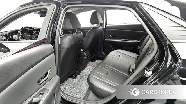 Hyundai Avante (CN7) 2020 Черный из Кореи, фото 2