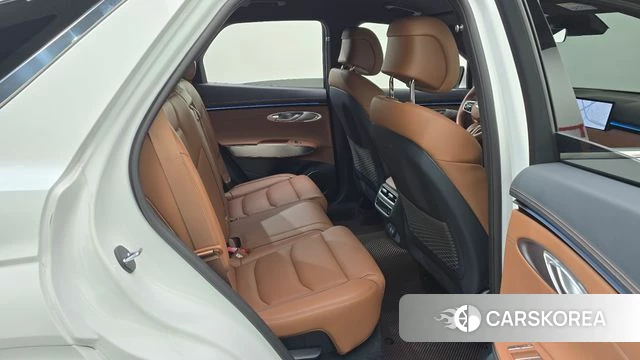 Genesis GV70 2026 Белый из Кореи, фото 2