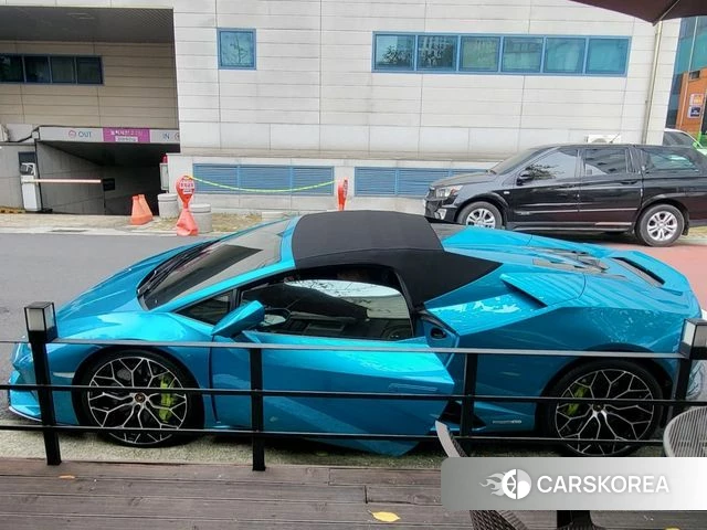 Lamborghini Huracan 2023 Синий нефрит из Кореи, фото 2