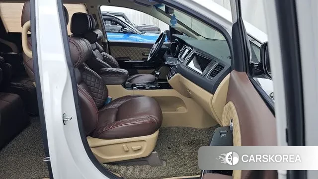 Kia The New Carnival 2020 Белый из Кореи, фото 2